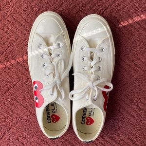 Comme des Garçons PLAY Converse